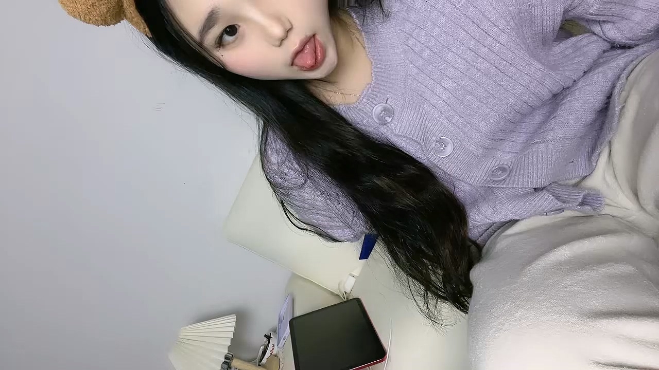 邻家清纯小妹和炮友大秀极品反差20241220
